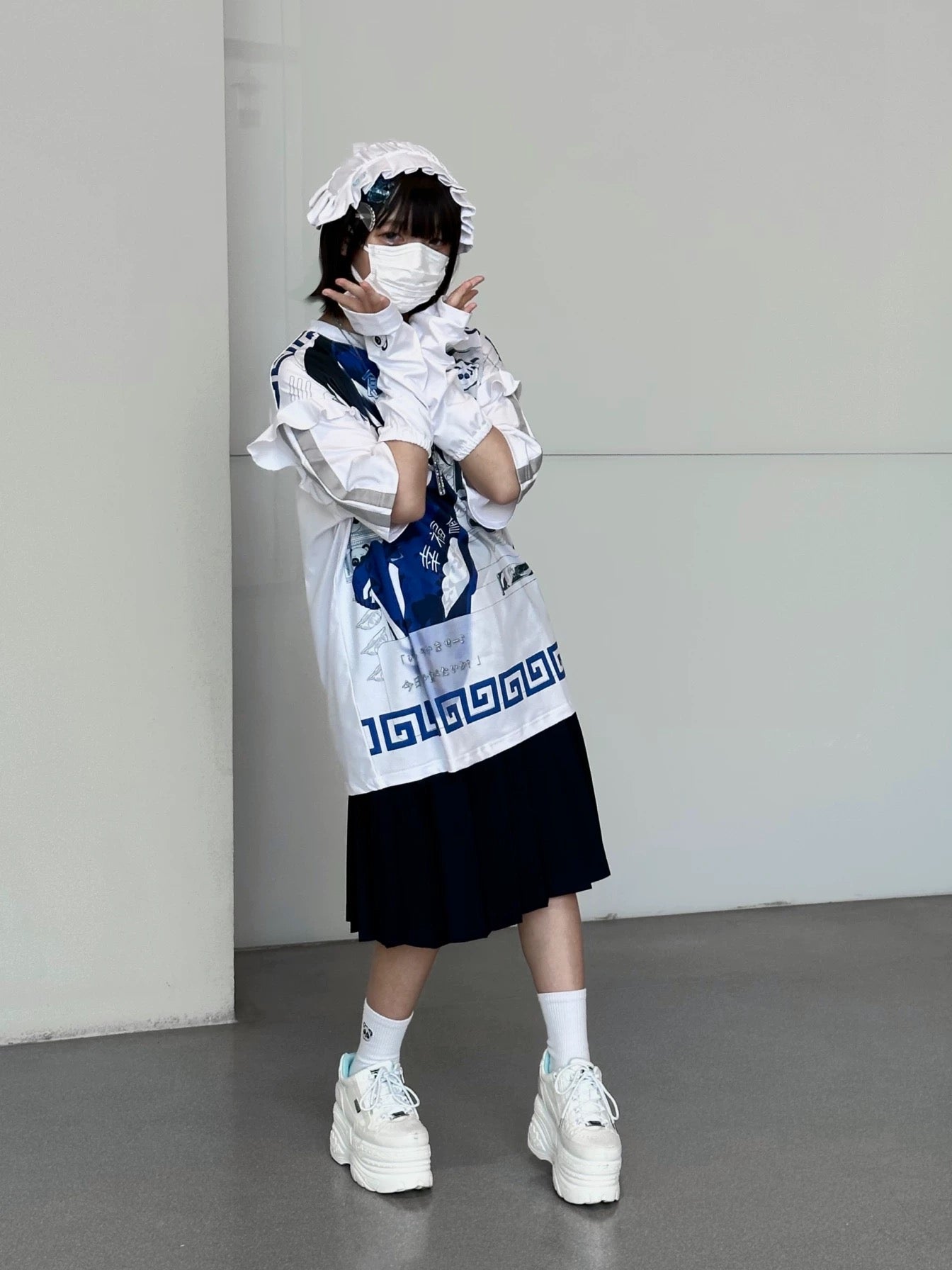 幸福会生産 Tシャツ